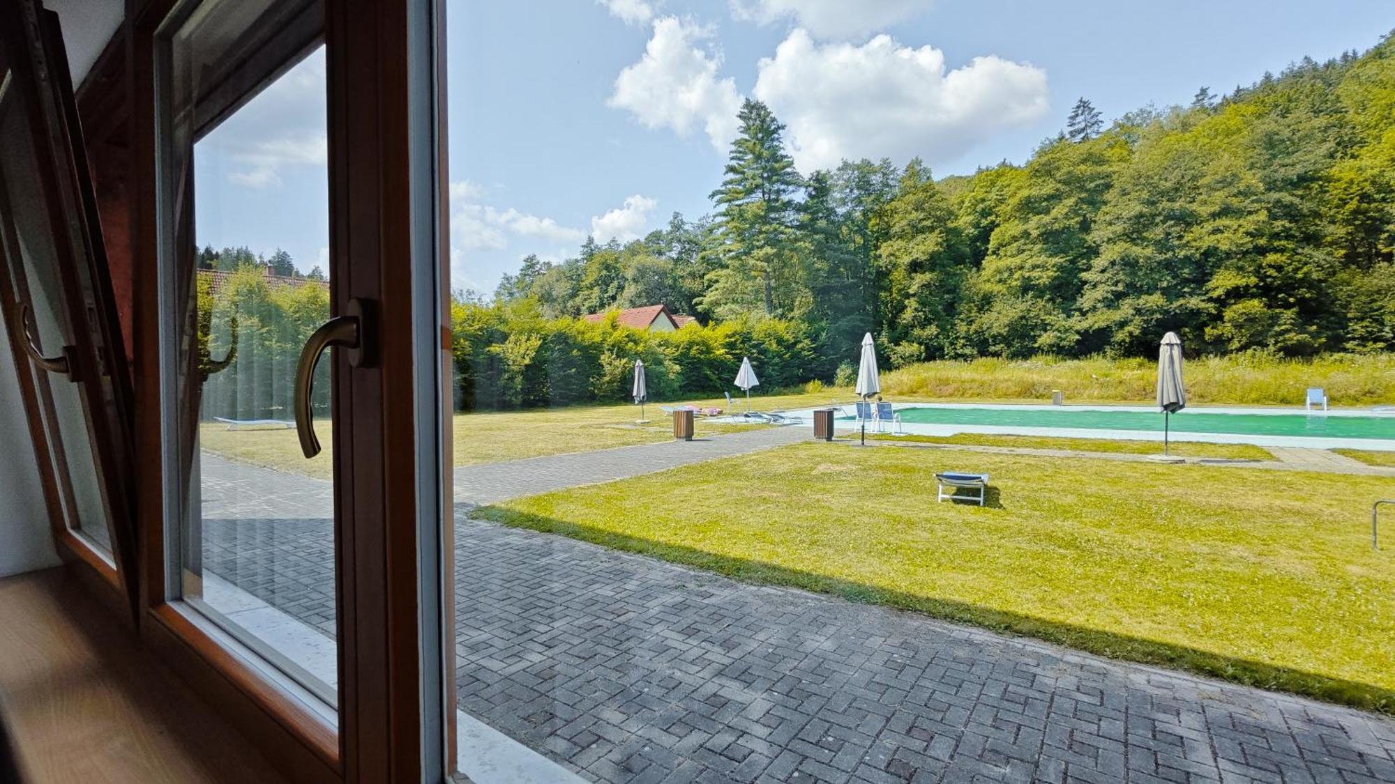 Geyserpark Village Karlsbad Zimmer foto