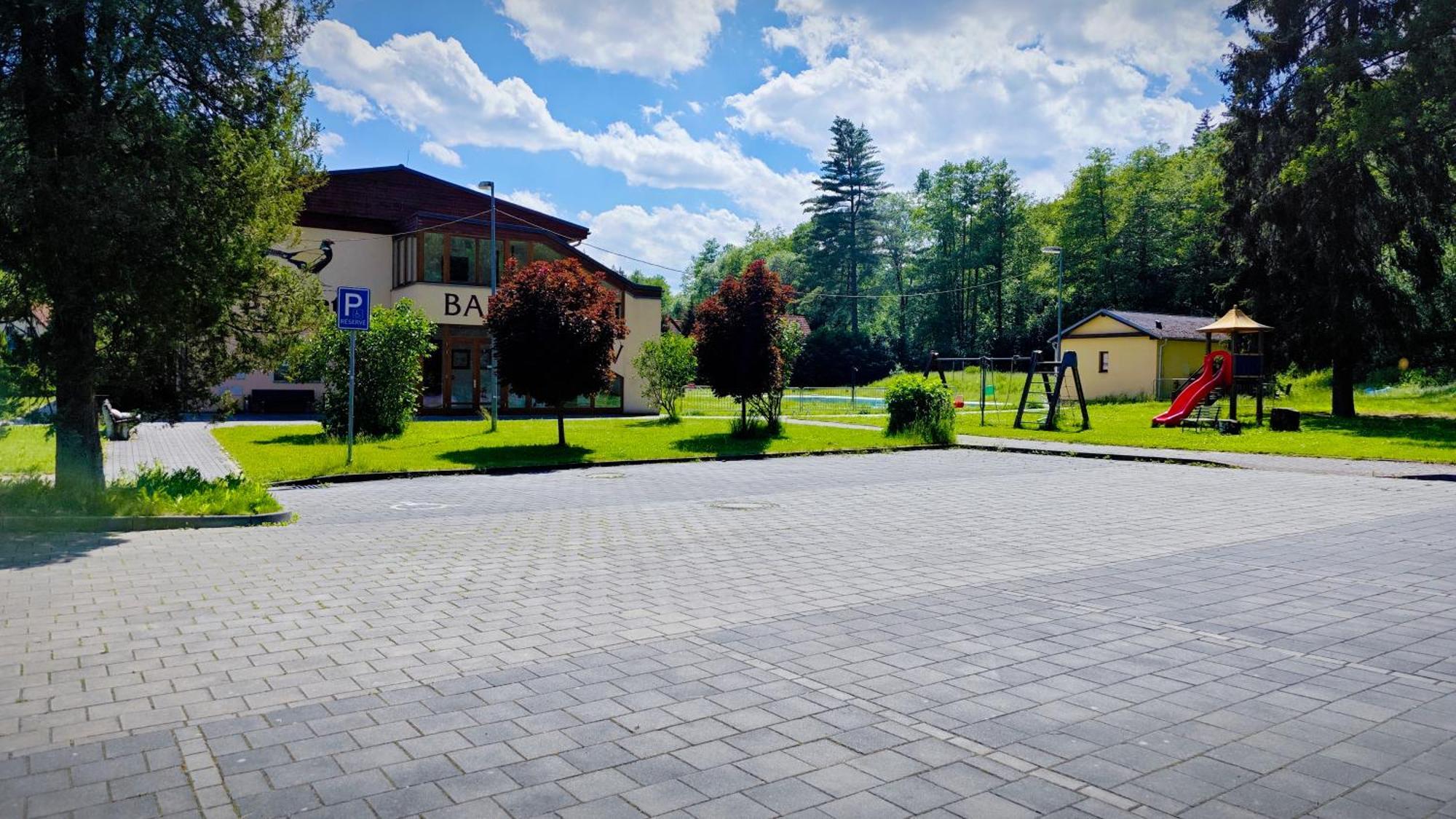 Geyserpark Village Karlsbad Exterior foto