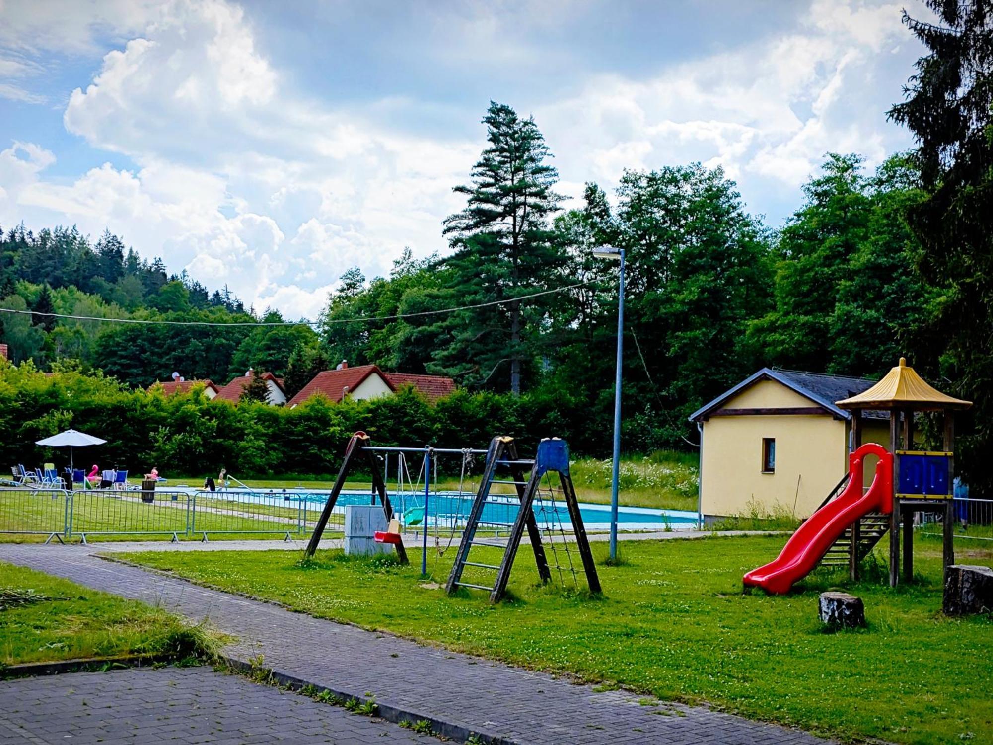Geyserpark Village Karlsbad Exterior foto